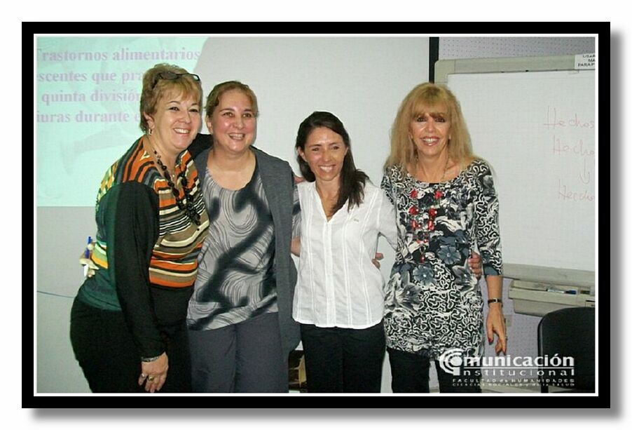 Mar�a Florencia Di Pierro present� su trabajo final el 16/04 titulado: �Los trastornos alimentarios en adolescentes�